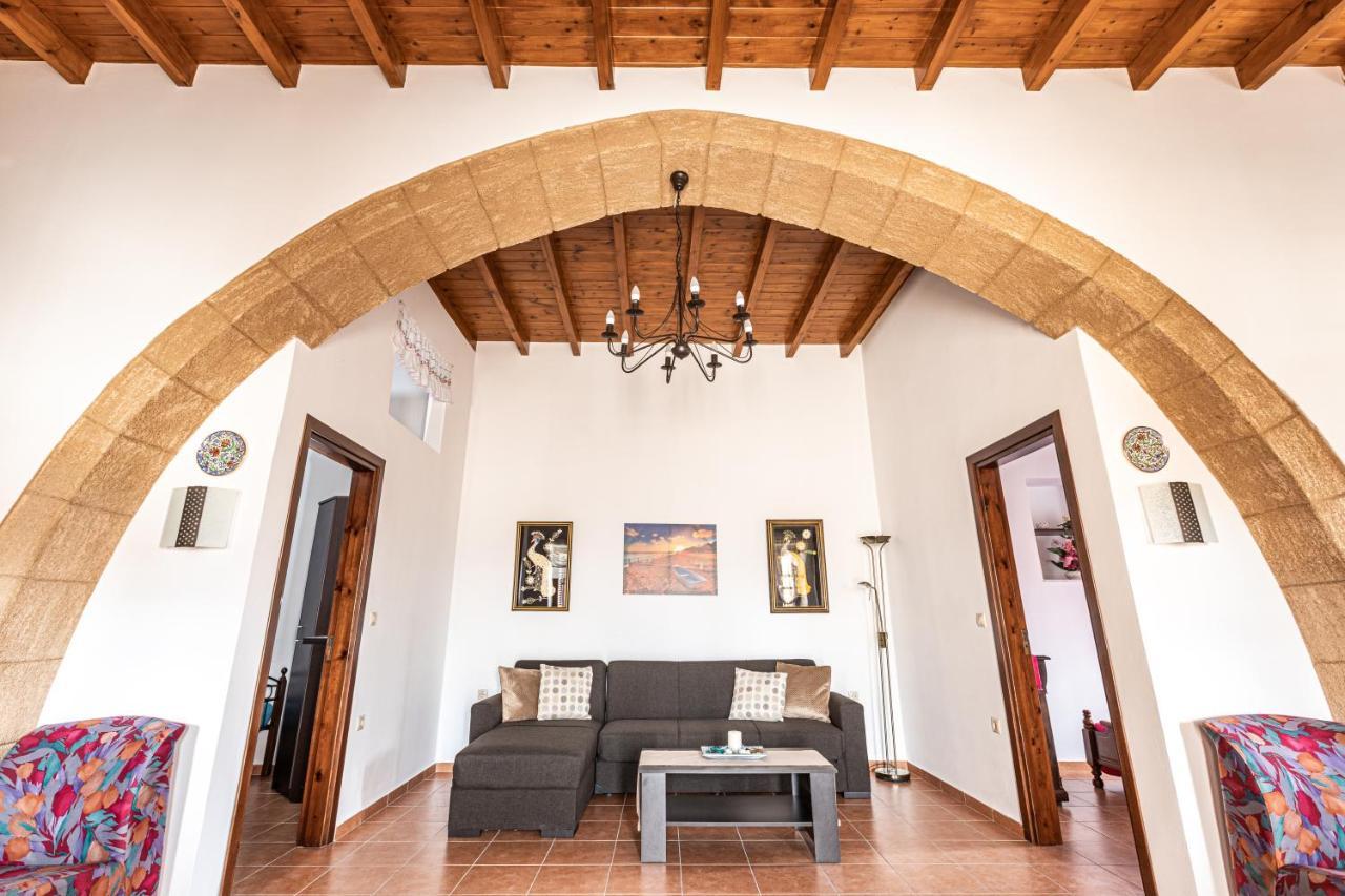 Casa Theoni Villa Kattavía Exterior photo